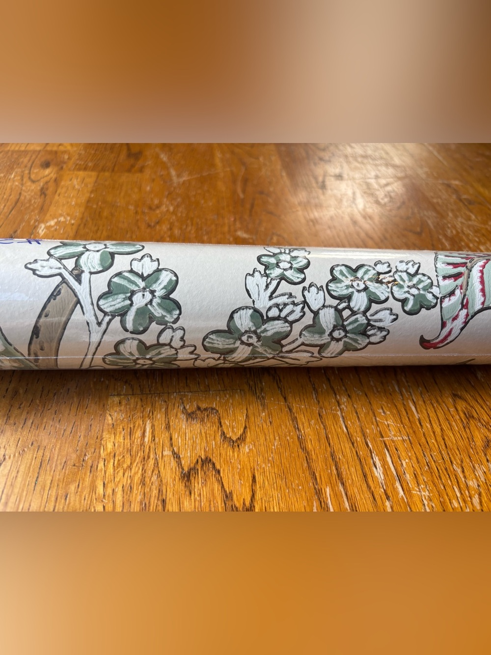 NEW Anna French Kalamkari Vine Botanical Wallpaper Panel 27” X 11 Yards - Picture 6 of 6
